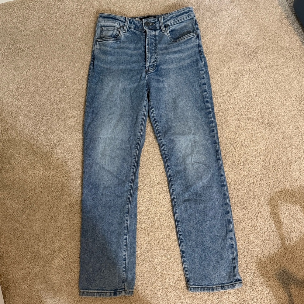 Kut from the Kloth Medium Blue Straight Jeans